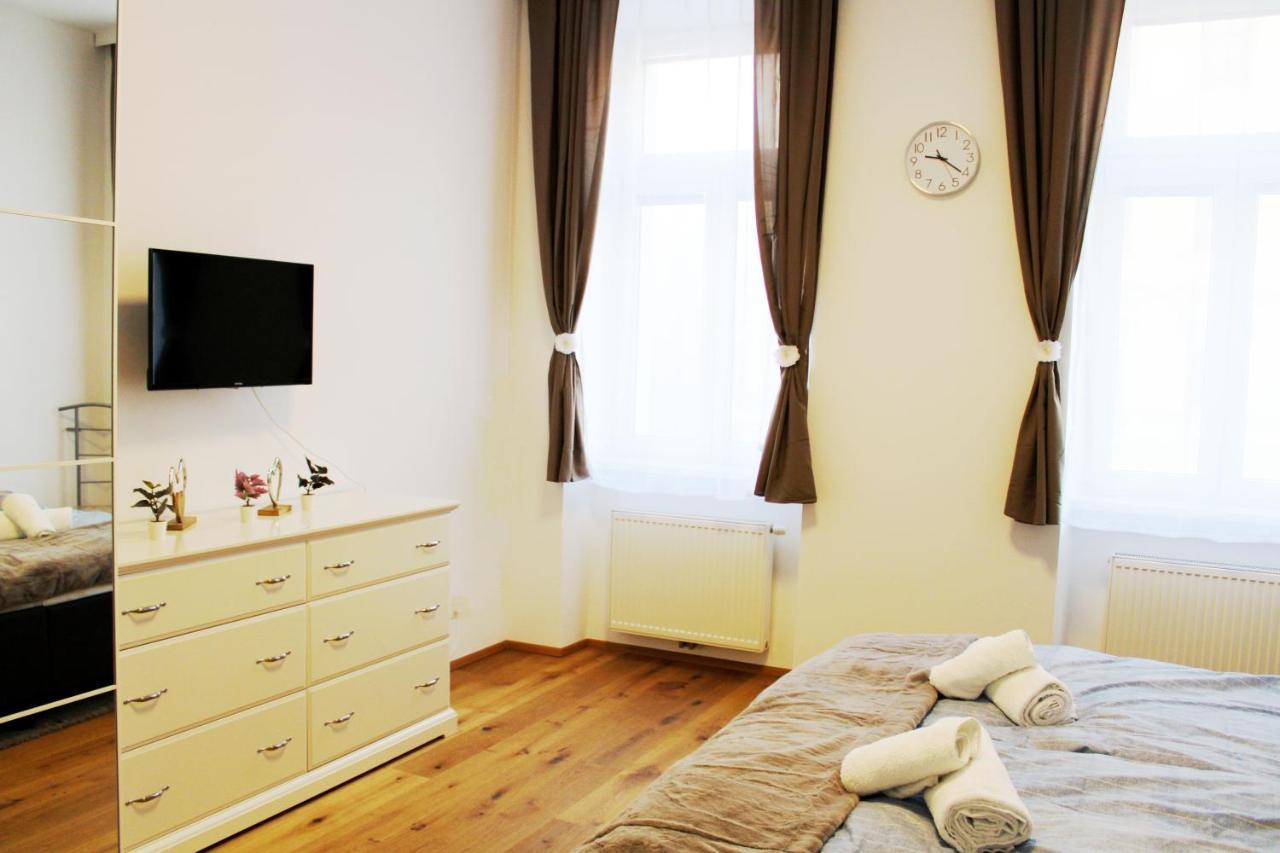Apartmán Goldberger 1020 *